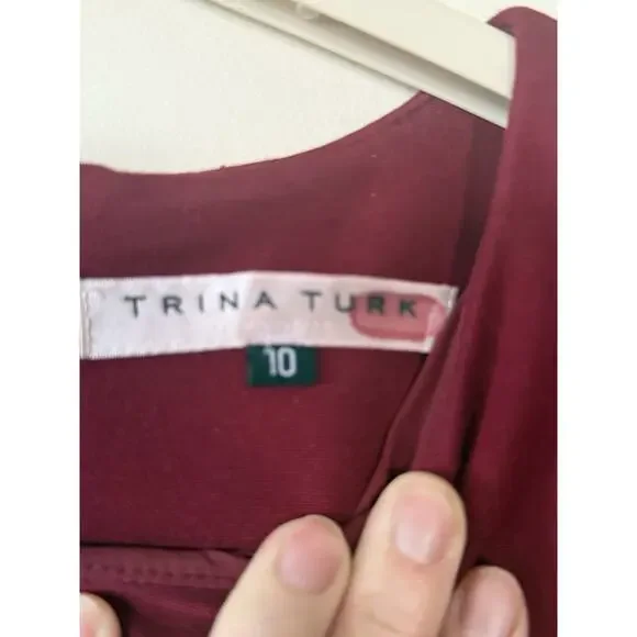 Trina Turk Bell Sleeve Knee Length Swing Dress Darted Waist Dark Red Size 10 EUC - Picture 5 of 8